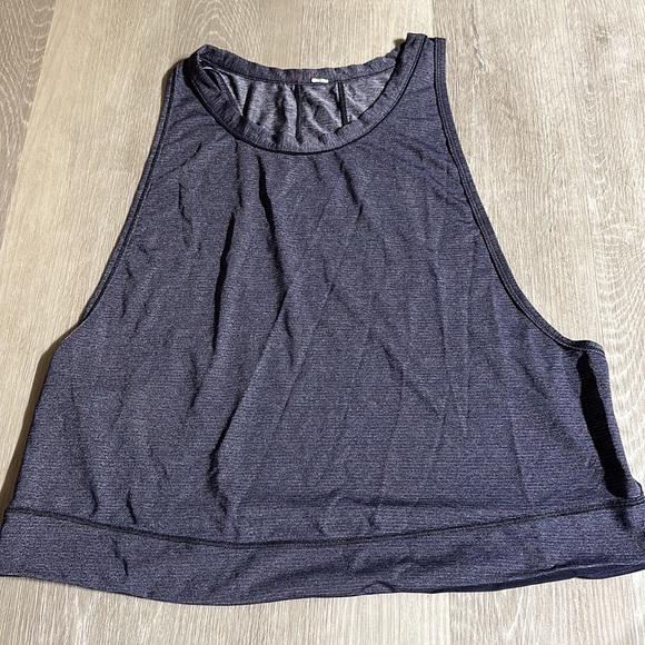 Lululemon Crop tank top - Picture 2 of 2